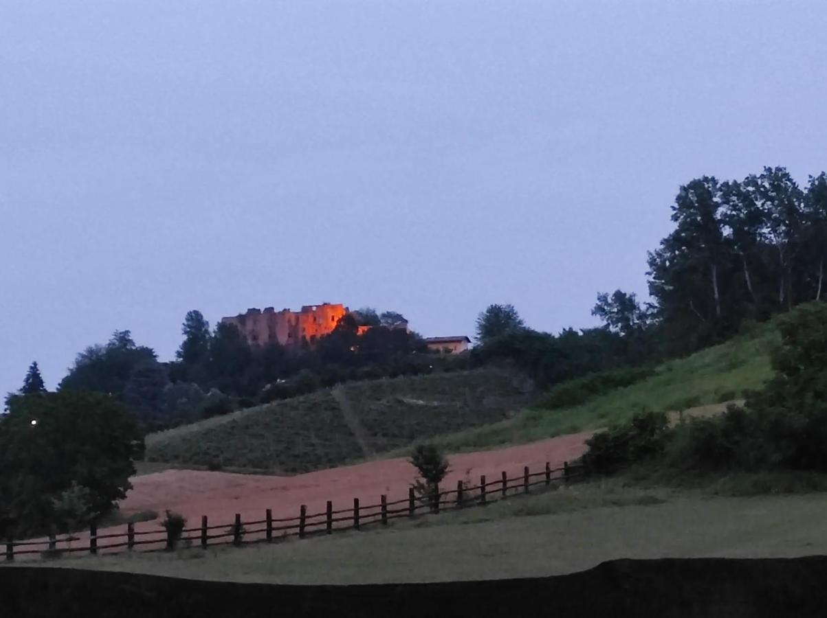 Oasi Del Monferrato - Appartamento Rosso Mombercelli Exterior photo